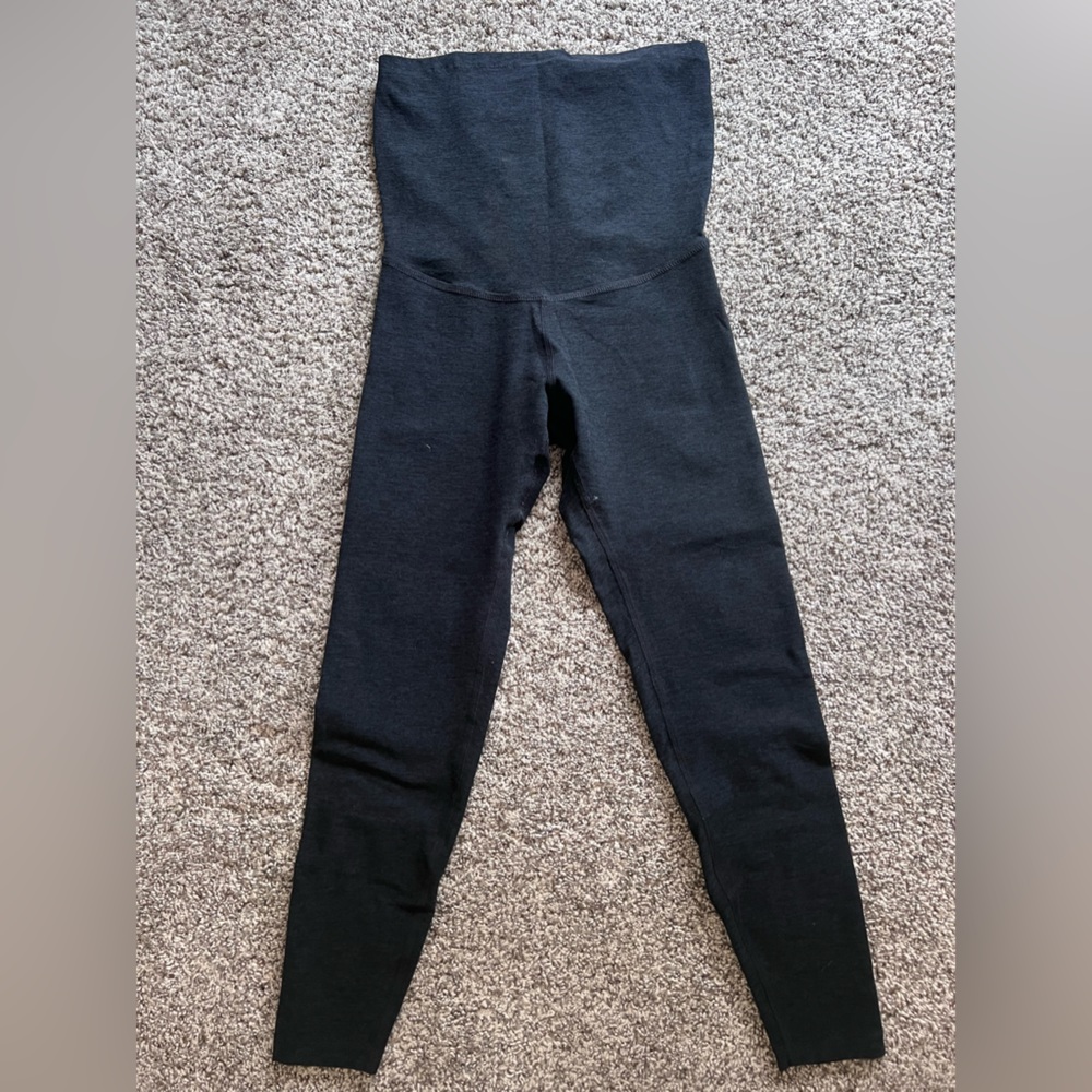 Beyond yoga maternity leggings